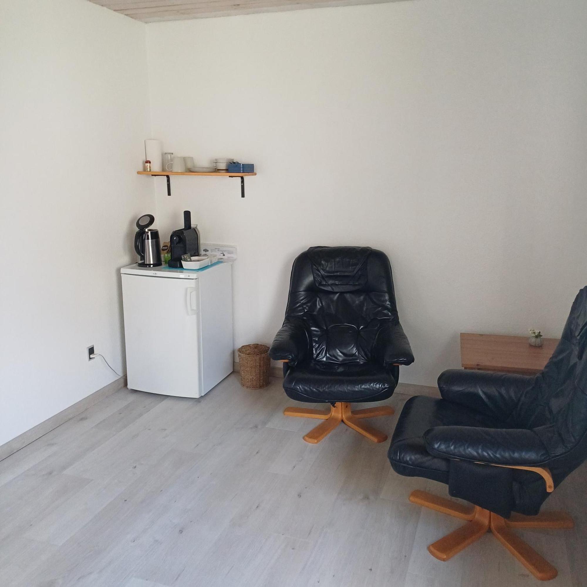 Apartamento Hyrdeskolen Give Exterior foto